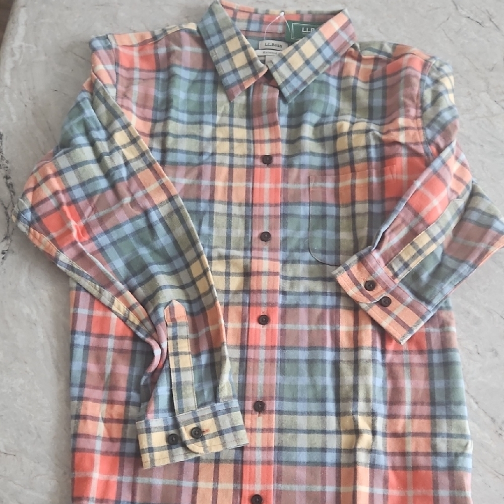 LL Bean Plaid Button-Up Shirt- Lg
